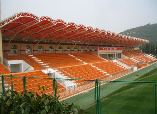 qualidade  Q355B / Q235B  Customized Steel Space Frame Structure Building Sport Stand fábrica