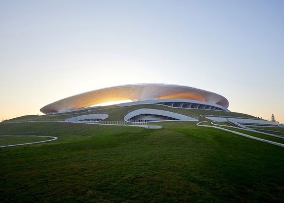 Ginásio de aço galvanizado da construção da casa pré-fabricada de pouco peso do estádio da construção de aço