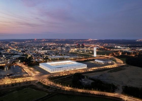 O ginásio típico da casa pré-fabricada galvanizou a construção longa do aço do período