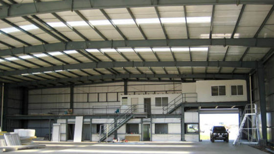 Construção de aço pequena da luz do hangar dos aviões do depósito da garagem da construção de aço