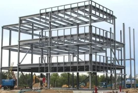 Estrutura de aço fabricada com alta capacidade de carga para uso durável