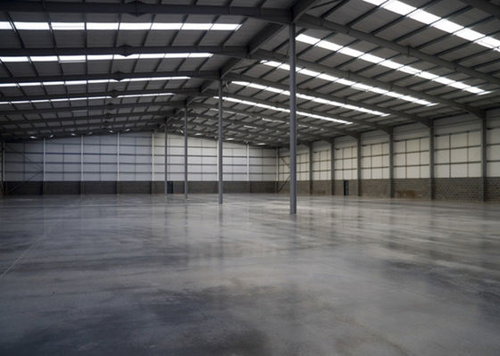 Oficina de aço da fabricação da casa pré-fabricada do quadro do hangar da construção de aço da indústria