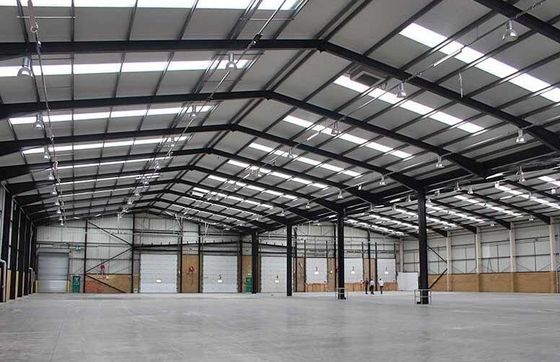 Armazém pré-fabricado de estruturas de aço com construção de uso a longo prazo