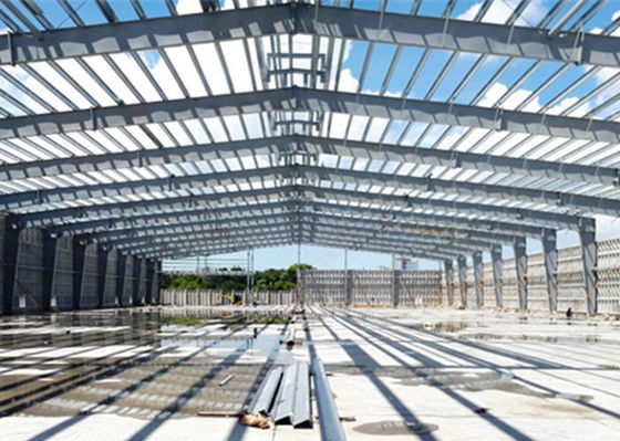 Fabricação pré-fabricada de construções metálicas, estruturas de aço, armazenagem, garagem