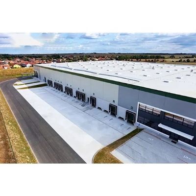 Construção de estruturas de aço pré-fabricadas