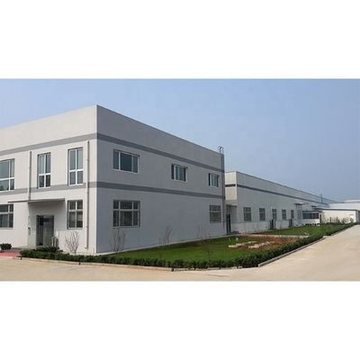 Construção de estruturas de aço pré-fabricadas