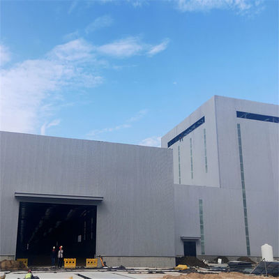 Construção de estruturas pré-fabricadas de aço