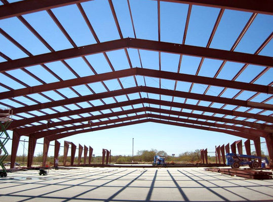 Armazém de estruturas pré-fabricadas de aço para edifícios comerciais e agrícolas