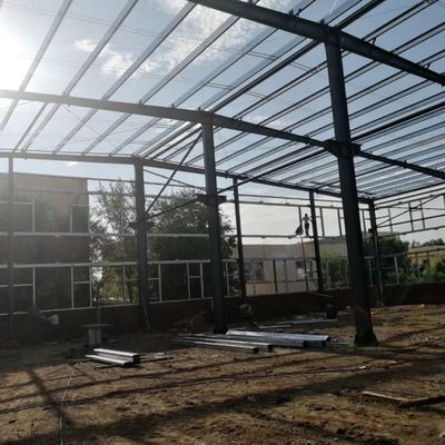 Edifício de estrutura de aço de grande comprimento facilmente montado Armazém de metal pré-fabricado