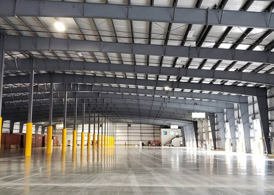 Indústria da oficina da construção de aço que constrói o tipo Purlin de H do C da coluna