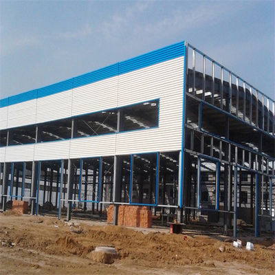 Oficina de construção de janelas metálicas de liga de alumínio com e tratamento de superfície galvanizado
