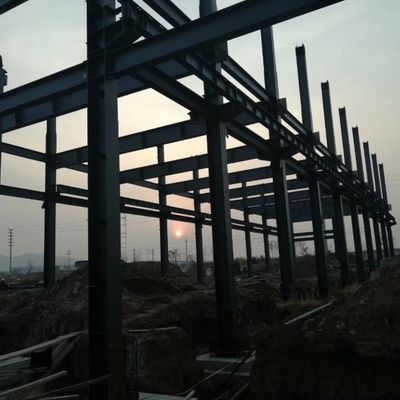 Oficina de construção de estruturas de aço leve de grande comprimento com vigas de guindaste