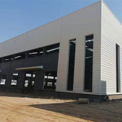 Oficina de estruturas de aço personalizadas com tratamento e materiais de superfície galvanizados