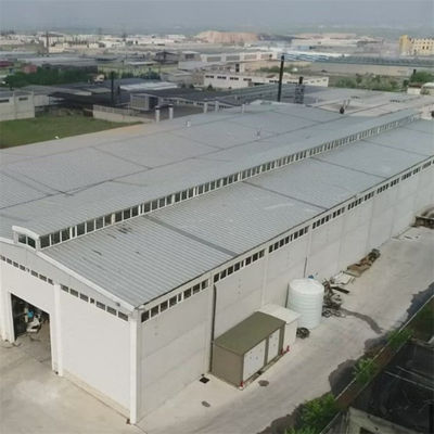 Armazém de edifícios de aço em grande escala com coluna de aço de secção H laminada a quente